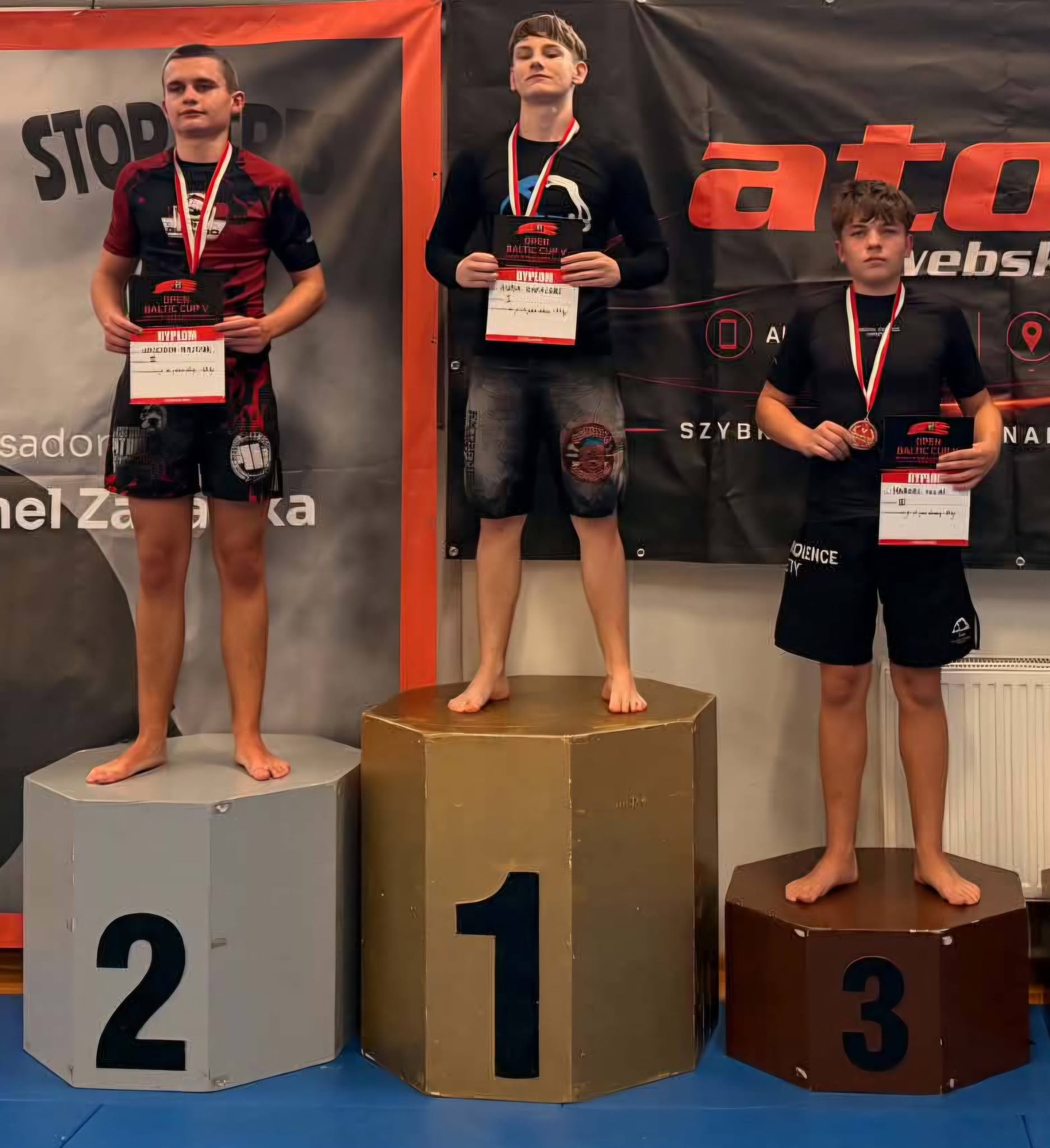 Młodzi zawodnicy klubu na podium